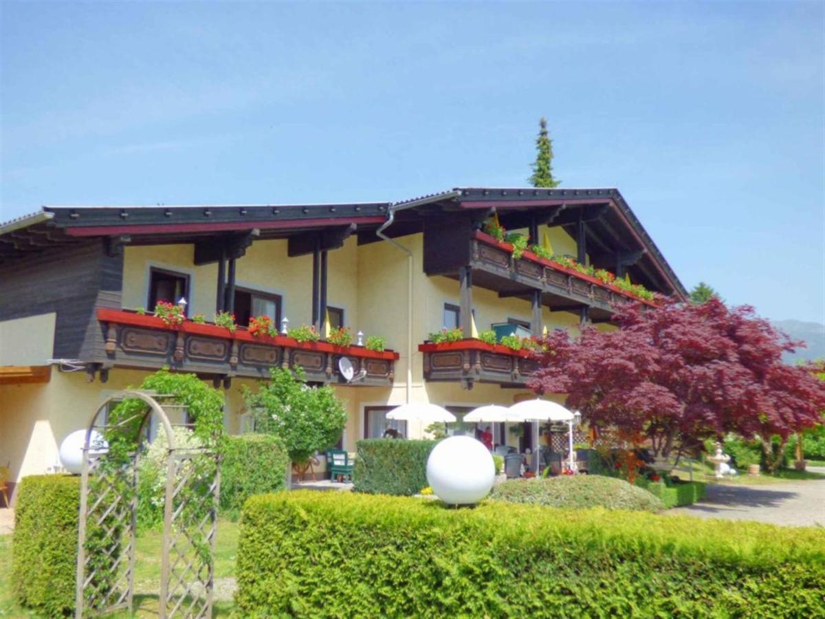 Villa Dorothy Seeboden Exterior photo